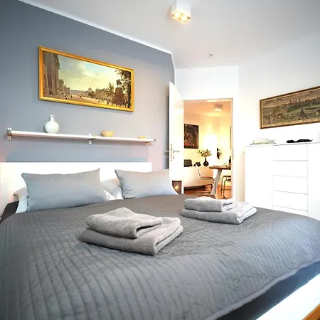 Appartamento The Berlin Getaway / 80Qm In Berlin'S Historic Diplomatic Quarter Esterno foto