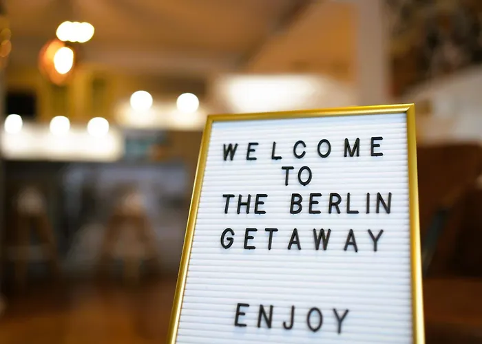 The Berlin Getaway / 80Qm In Berlin\'S Historic Diplomatic Quarter